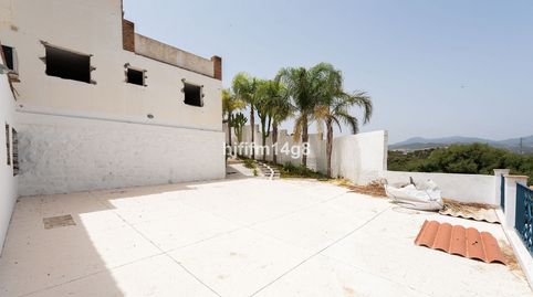 Foto 5 de Casa adosada en venta en Centro, Estepona