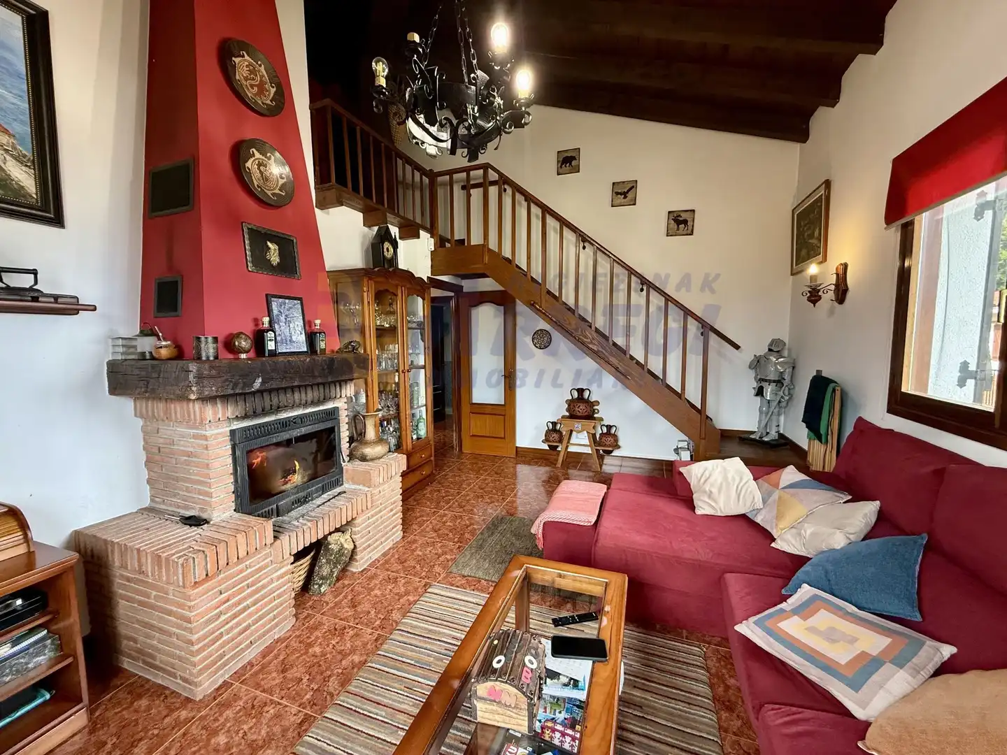 Sala d'estar de Casa o xalet en venda en Mutriku amb Calefacció, Jardí privat i Traster