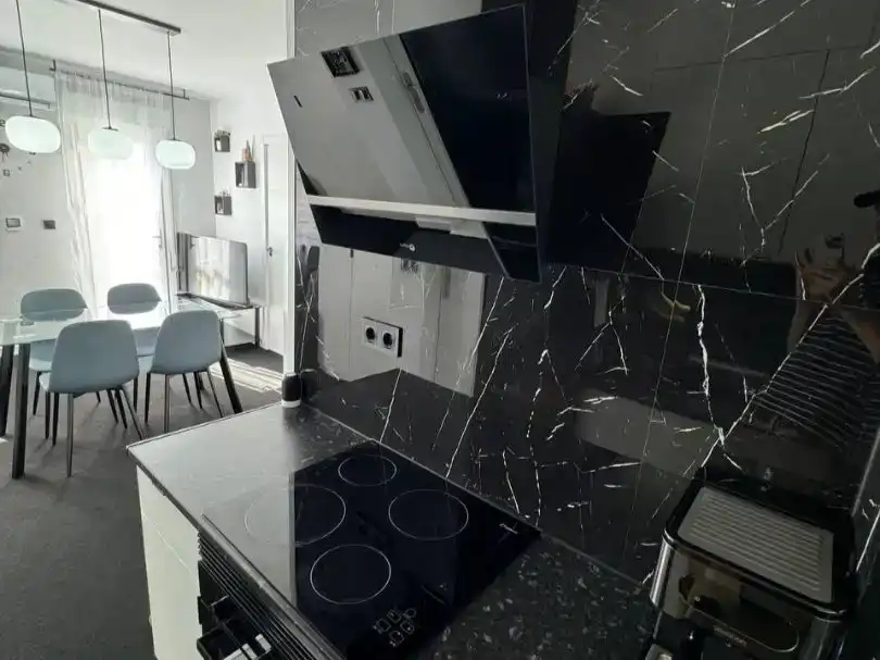 Cuina de Dúplex en venda en Torrevieja amb Aire condicionat, Piscina i Balcó