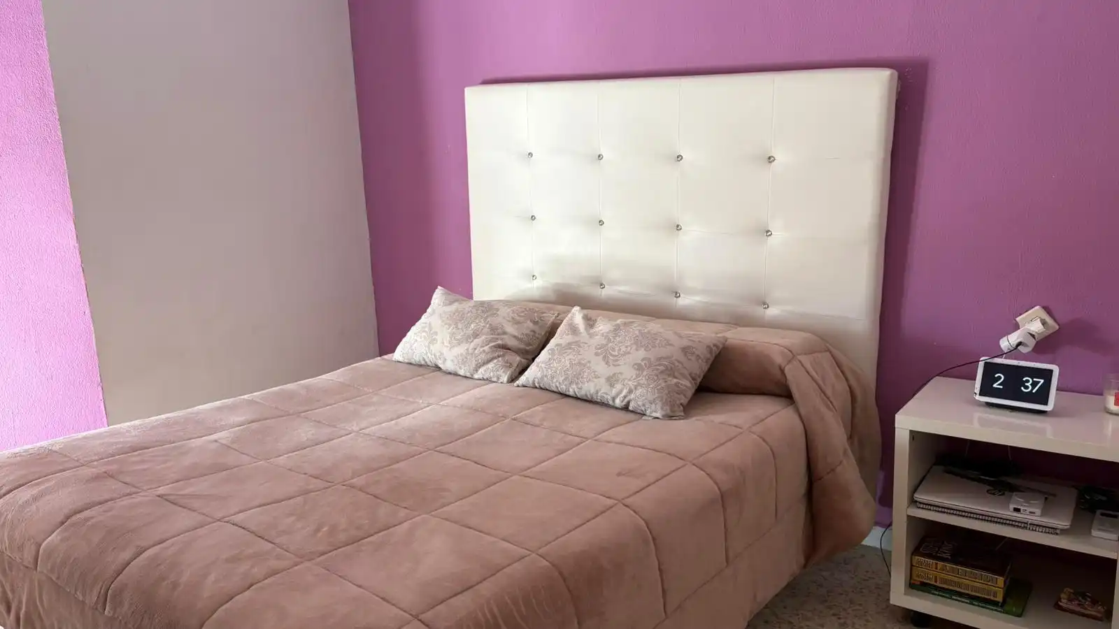 Bedroom of Flat for sale in Sevilla  with Terrace