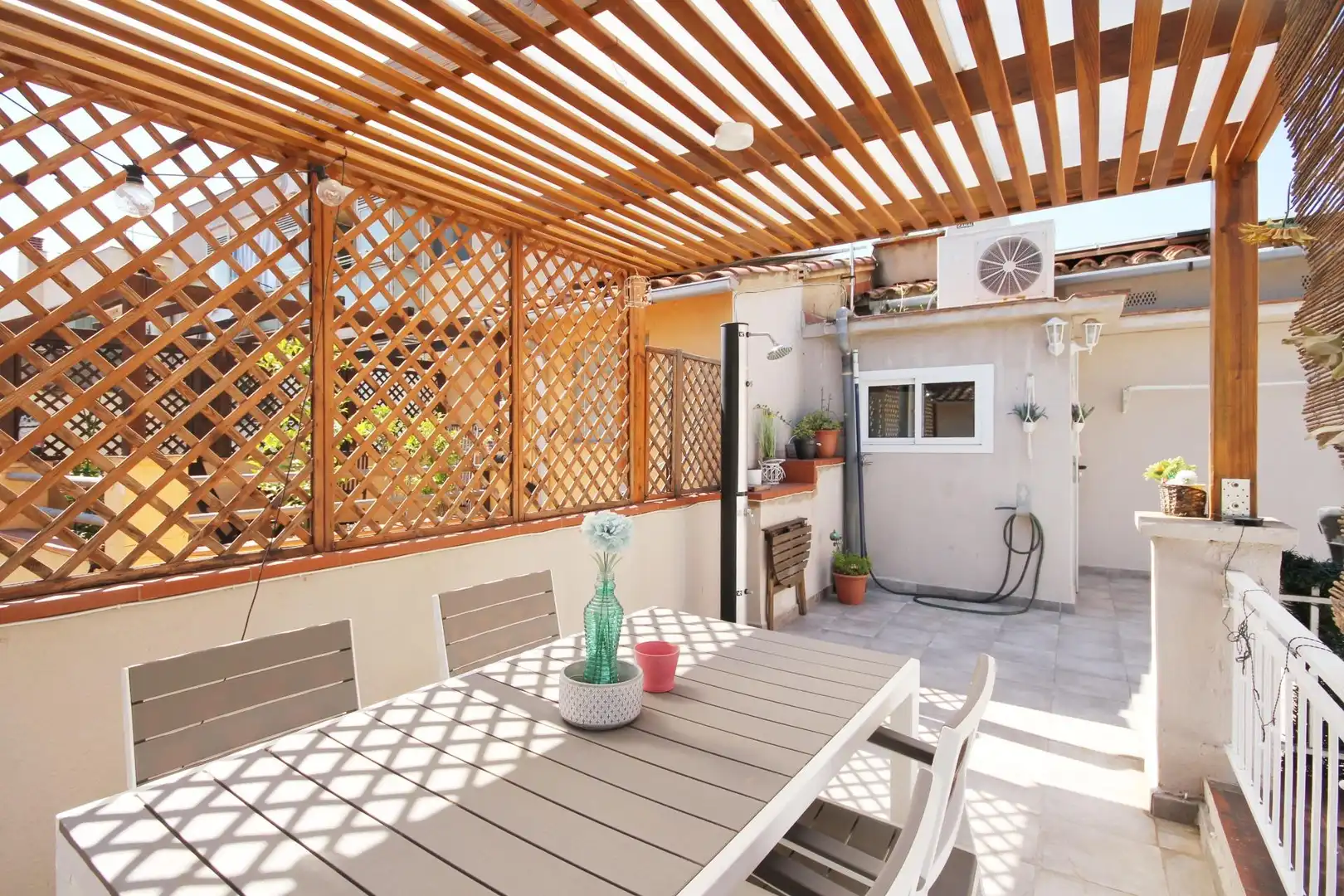Terraza de Ático en venta en Cerdanyola del Vallès con Aire acondicionado, Calefacción y Jardín privado