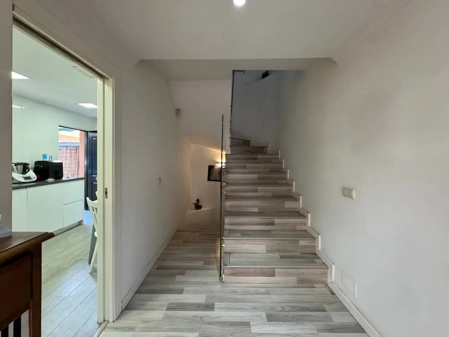 Casa adosada en venda en Alhaurín de la Torre amb Aire condicionat, Jardí privat i Parquet