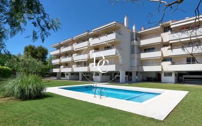 Vista exterior de Pis en venda en Sitges amb Terrassa i Balcó