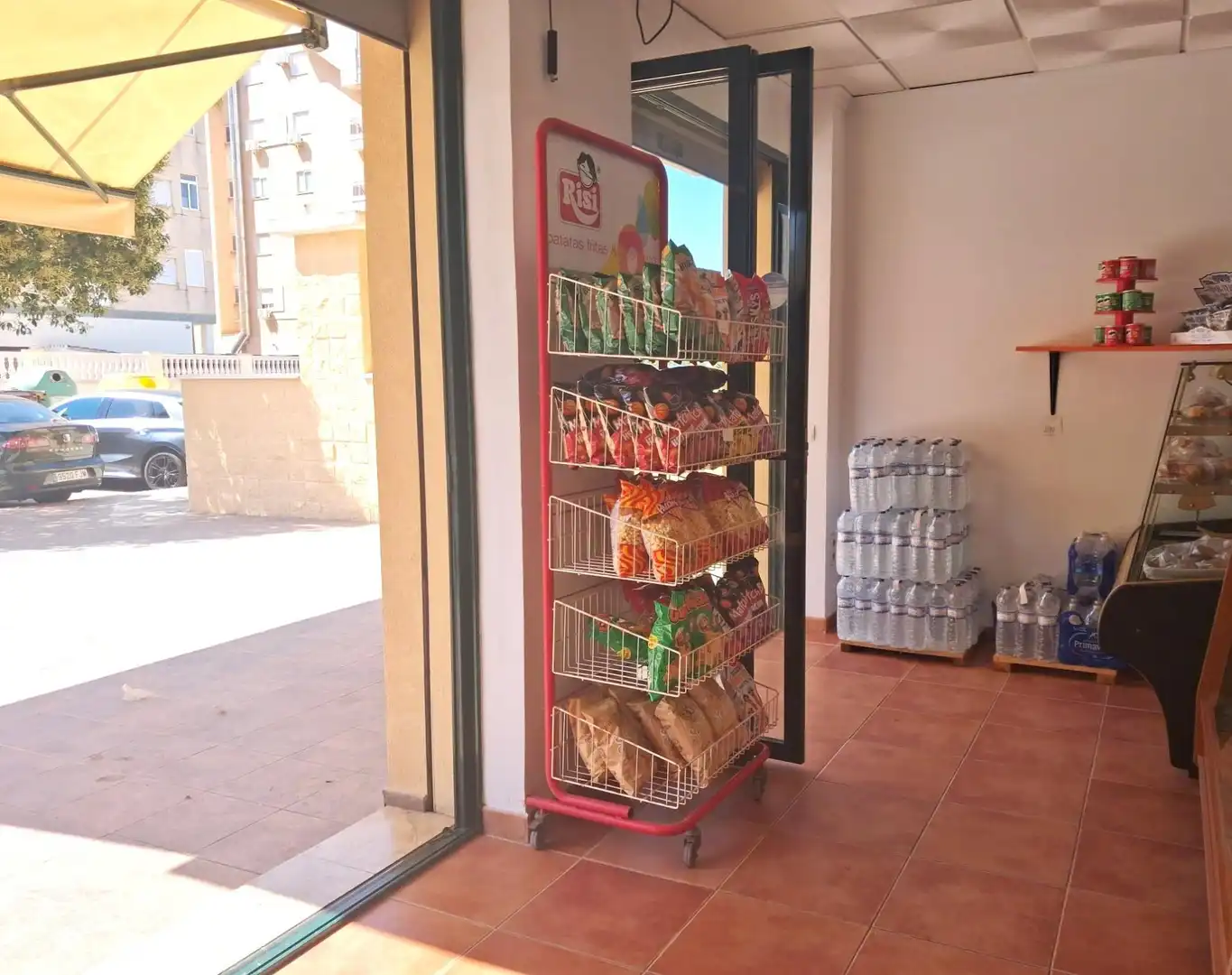 Local en venda en Guardamar de la Safor amb Terrassa