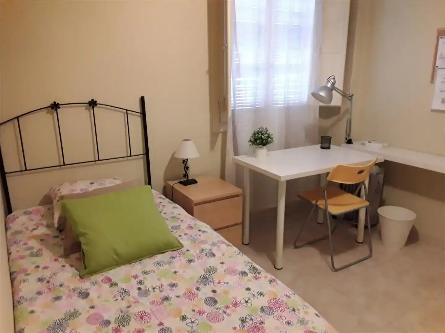 Habitación de Piso para compartir en Los Remedios