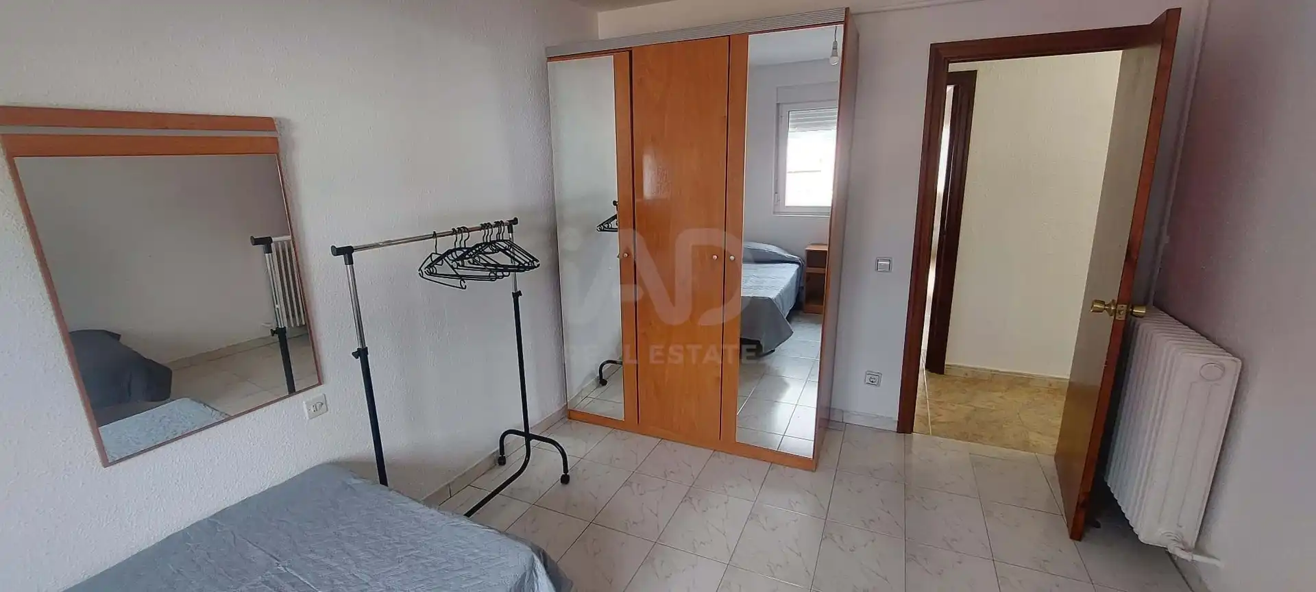 Habitación de Piso de alquiler en La Robla  con Terraza