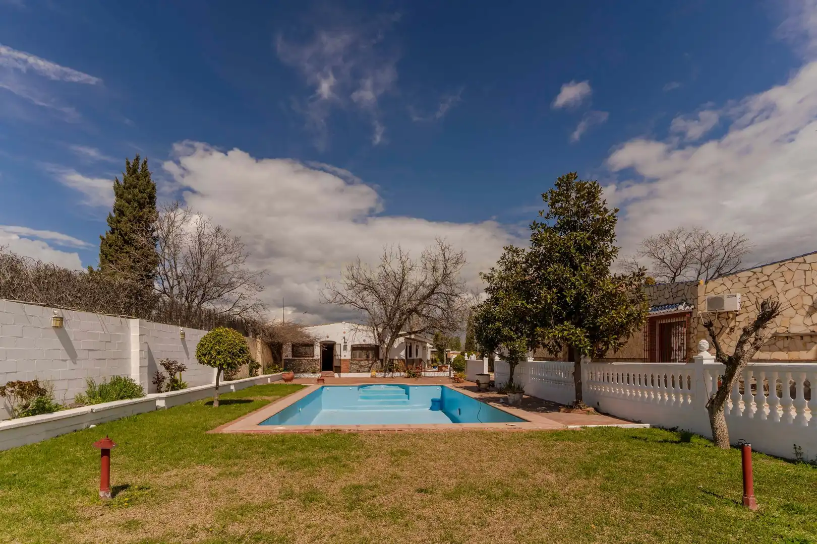 Jardí de Casa o xalet en venda en Granada amb Aire condicionat, Jardí privat i Traster