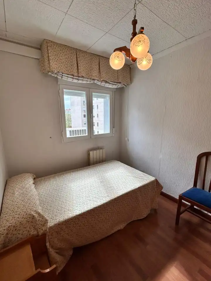 Bedroom of Flat for sale in Móstoles  with Air Conditioner, Heating and Parquet flooring