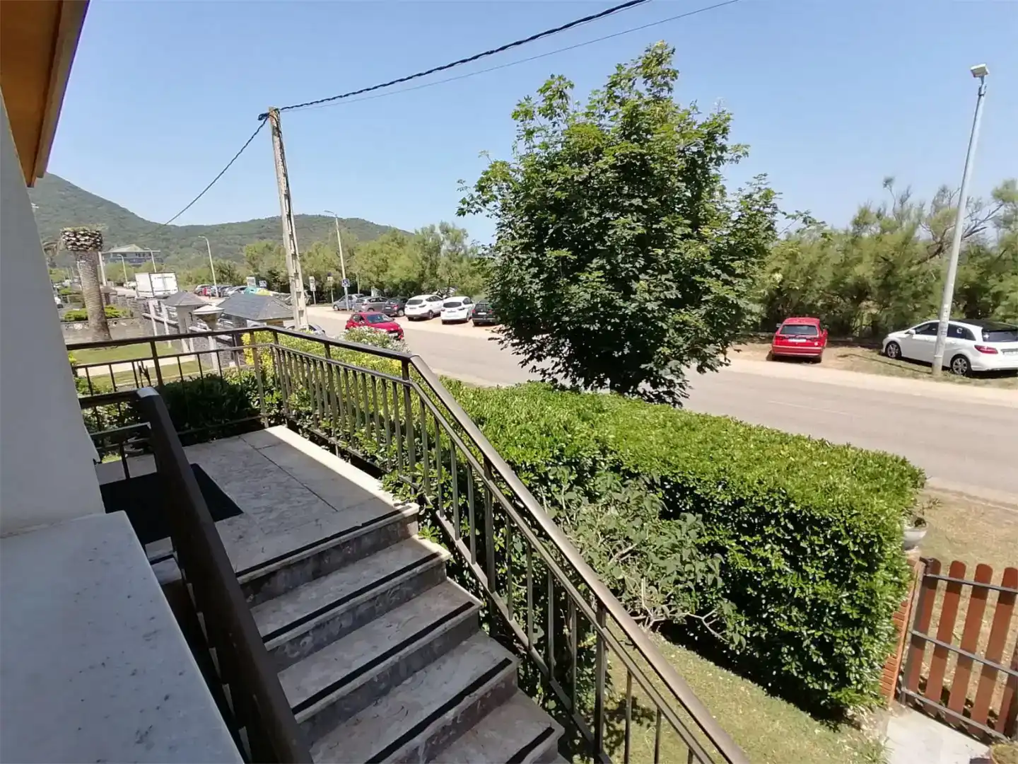 Vista exterior de Casa o chalet en venta en Santoña con Balcón