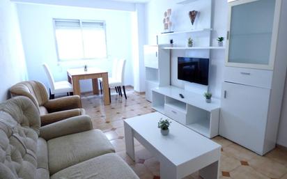 Living room of Flat for sale in Benidorm  with Terrace and Balcony