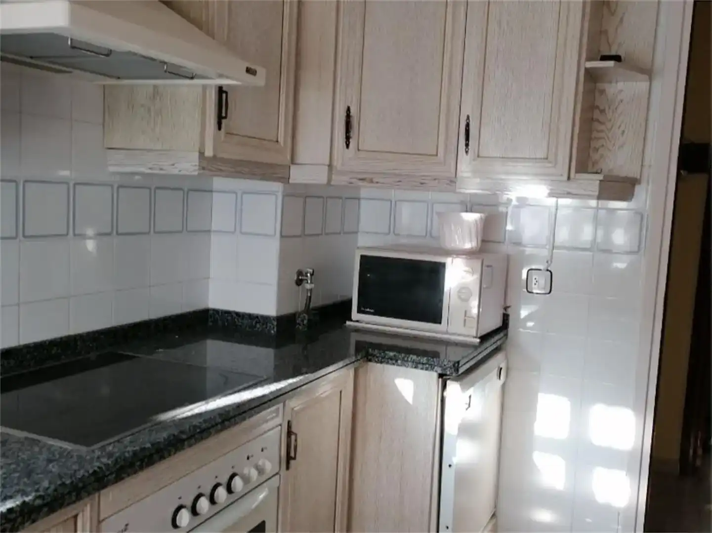 Cocina de Piso en venta en Calañas con Aire acondicionado, Amueblado y Horno