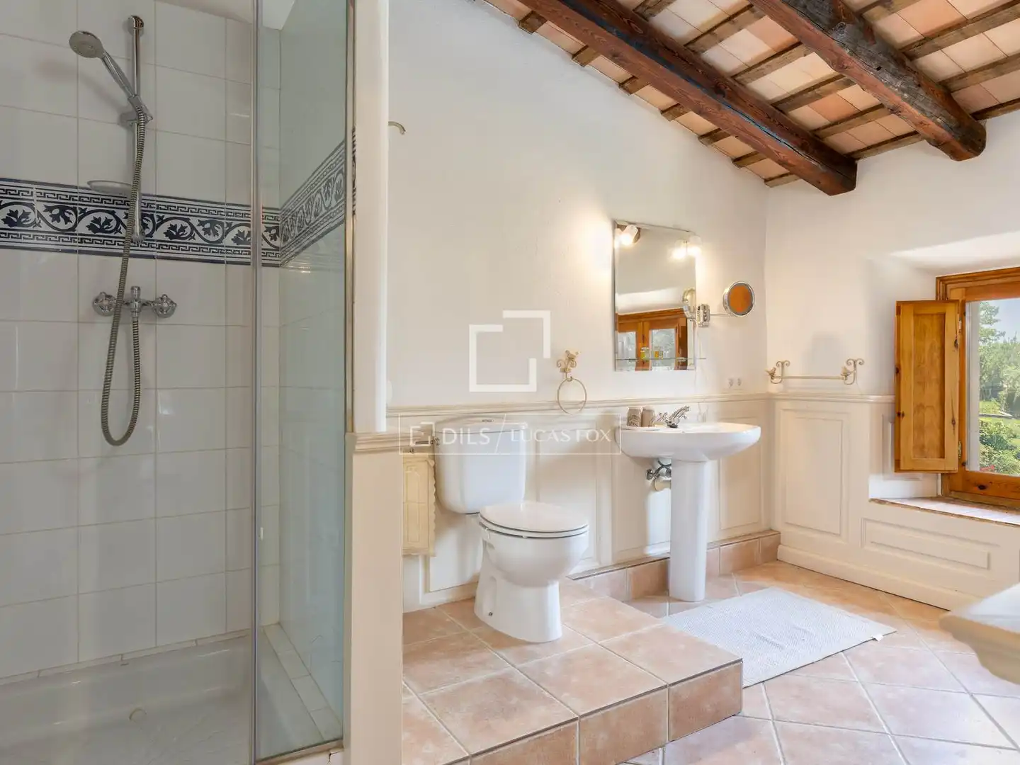 Maison rustique avec piscine à vendre à Cabanelles, imagen 8