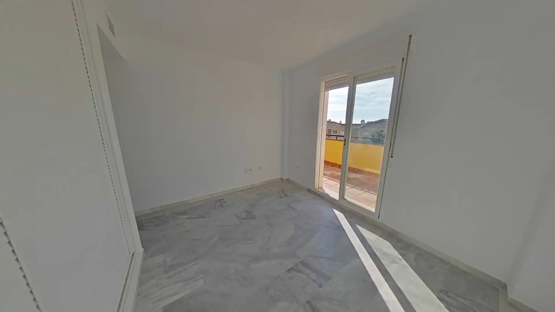 Habitación de Piso en venta en Mijas con Trastero y Piscina