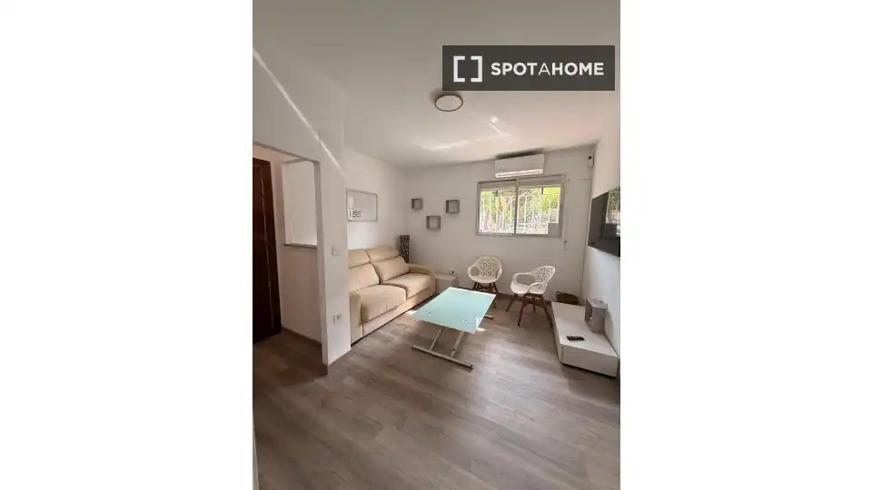 Fotografía del inmueble reportado: 3.000 €/mes — Ventas, Madrid