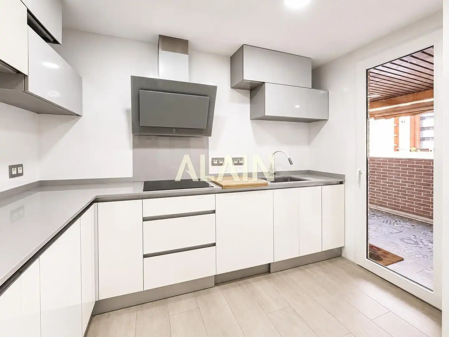 Appartement avec terrasse à vendre à Quatre Carreres, imagen 6