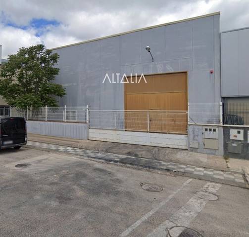 Nave industrial en Alquiler en Reyes Católicos - Paseo San Antonio