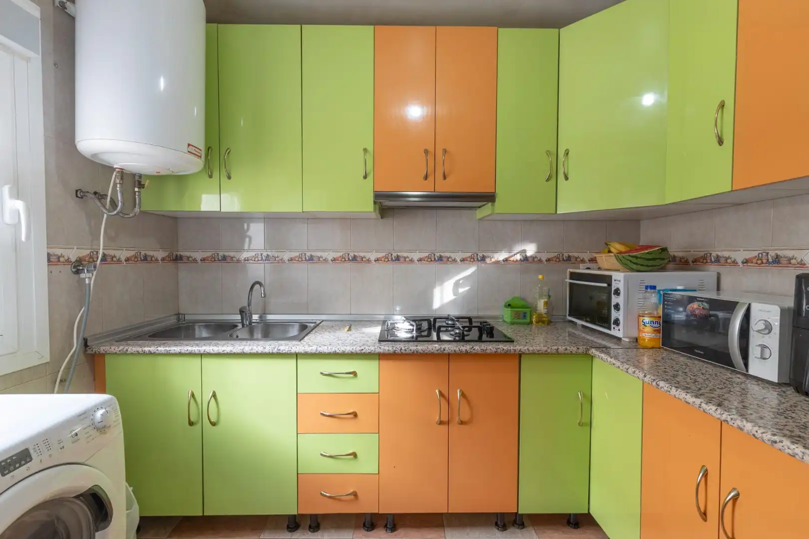 Cocina de Casa adosada en venta en Guadix con Aire acondicionado y Terraza