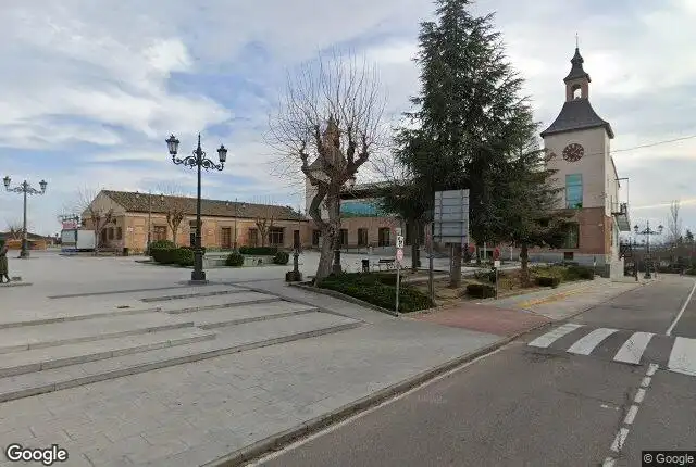 Chalet con piscina en venta en CL VALENCIA, imagen 4