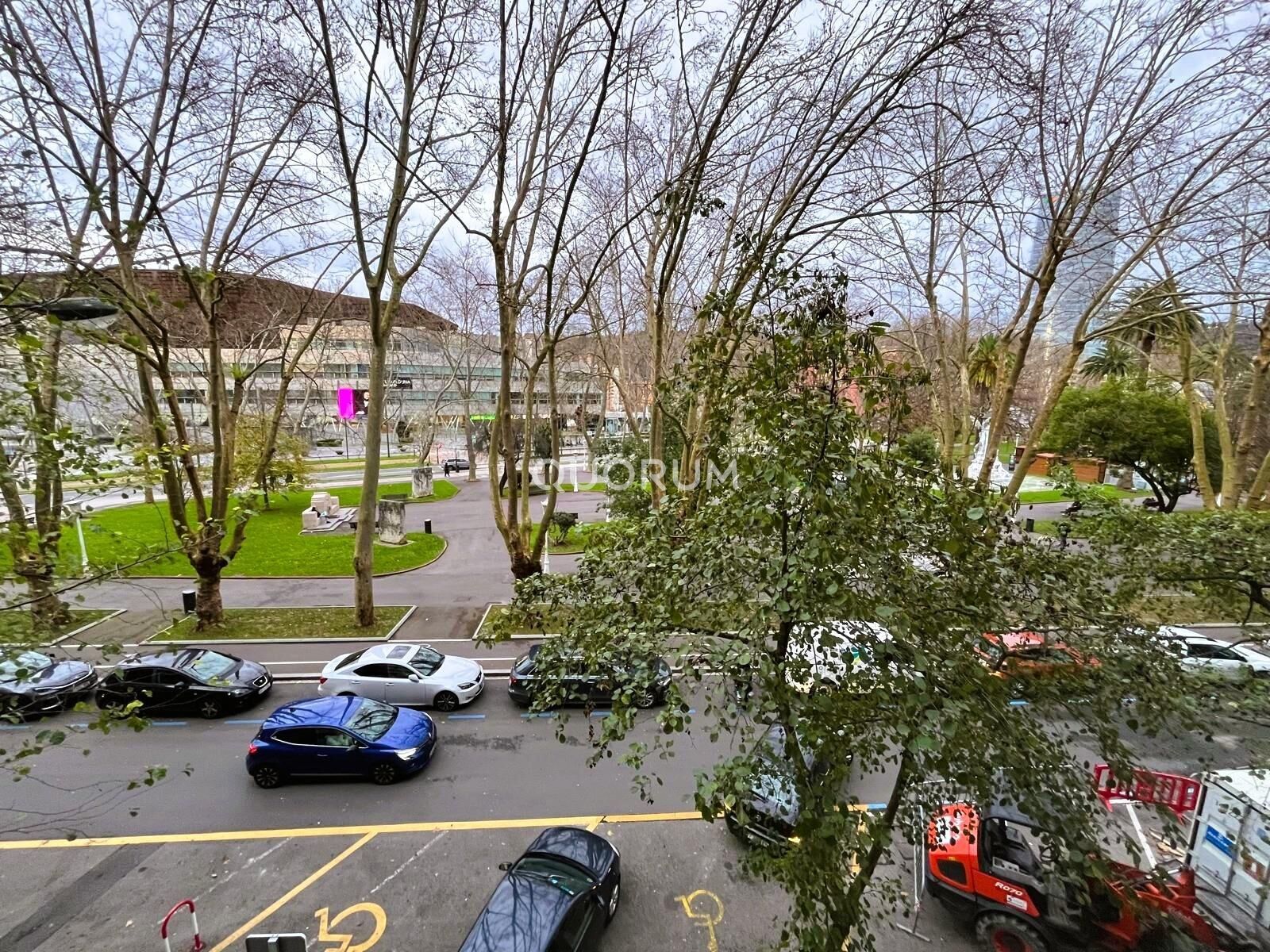 Vista exterior de Piso en venta en Bilbao  con Calefacción y Balcón