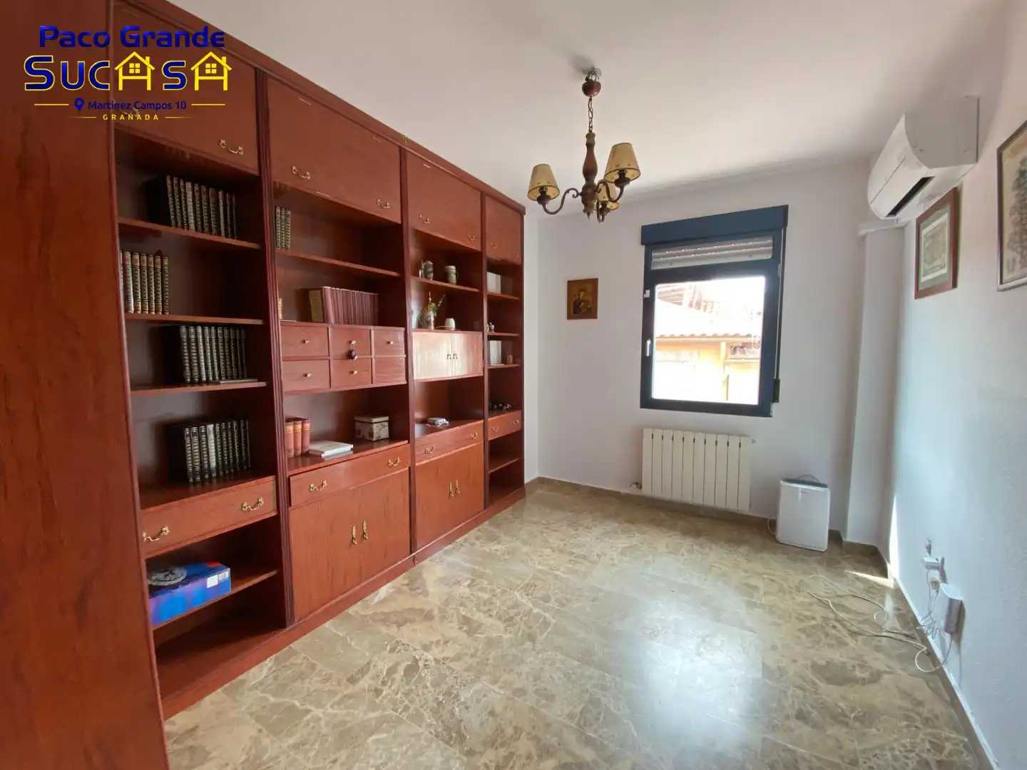 Wohnzimmer von Einfamilien-Reihenhaus zur Miete in Ogíjares mit Klimaanlage, Heizung und Privatgarten