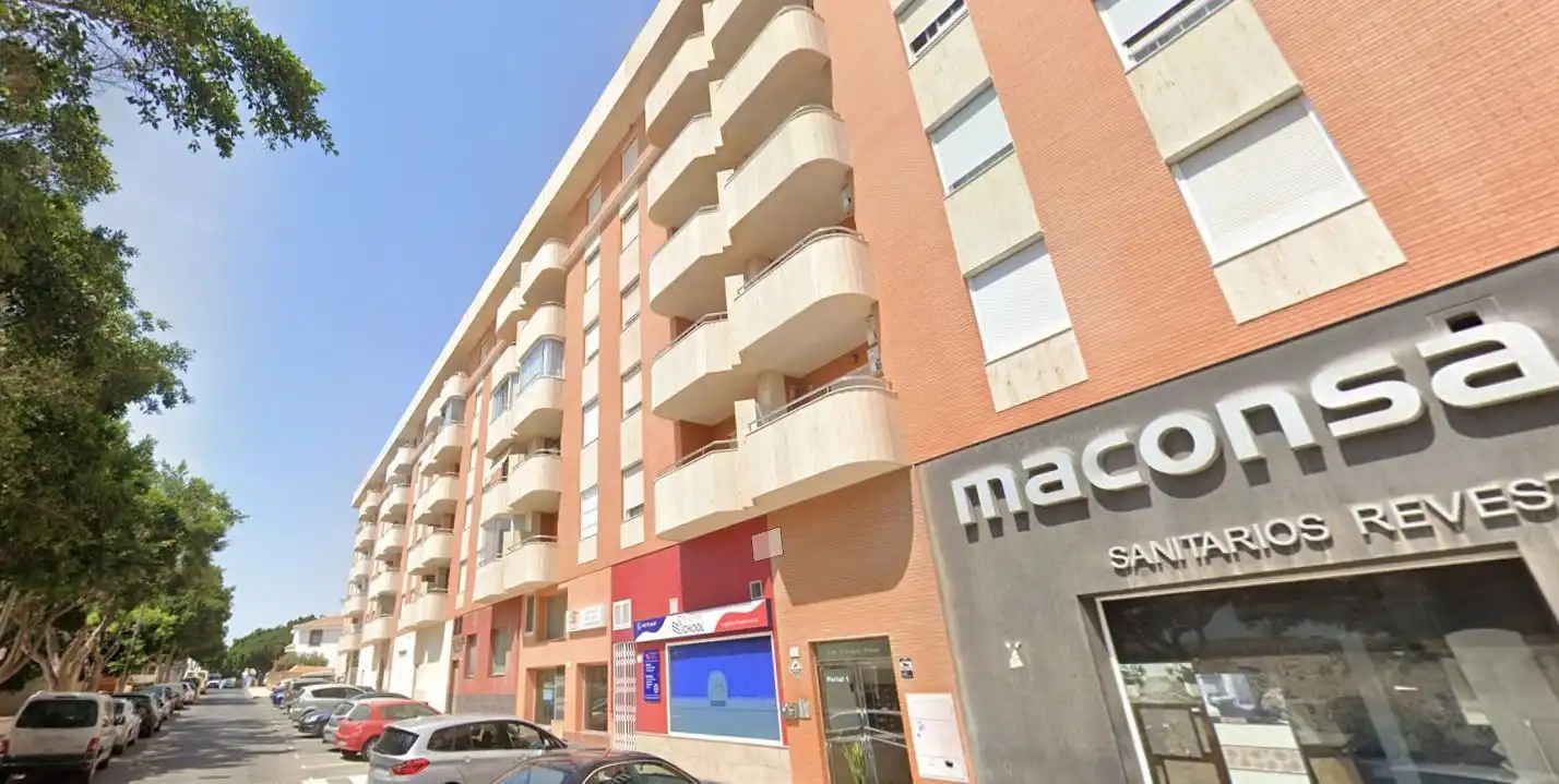 Piso en venta en ADELFAS, imagen 3
