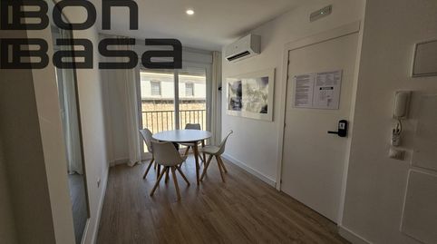 Foto 4 de Apartament en venda a San Antón, Alicante / Alacant