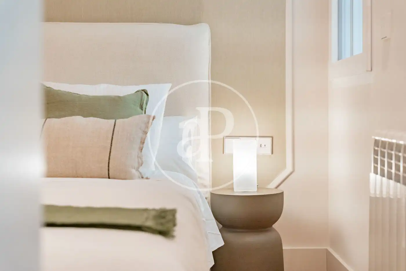 Bedroom of Flat for sale in Madrid  with Air Conditioner and Heating