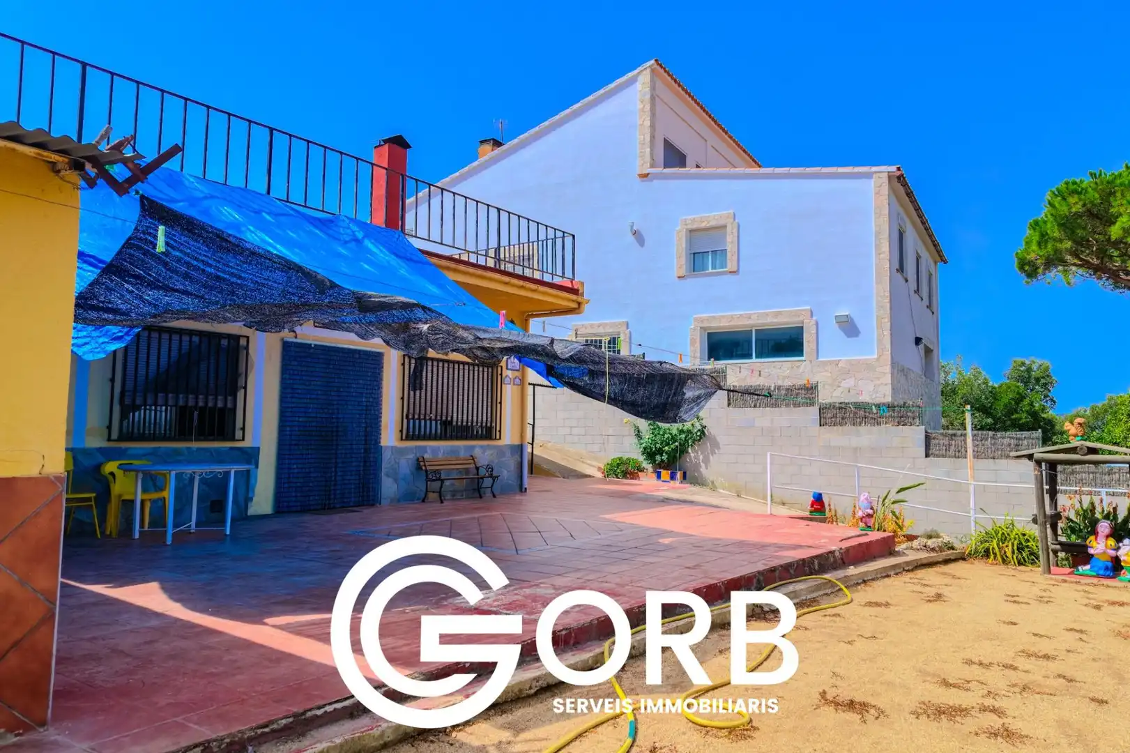 Vista exterior de Casa o chalet en venta en Argentona con Jardín privado, Terraza y Trastero