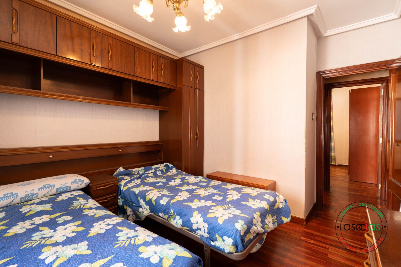Bedroom of Flat for sale in Gijón   with Parquet flooring
