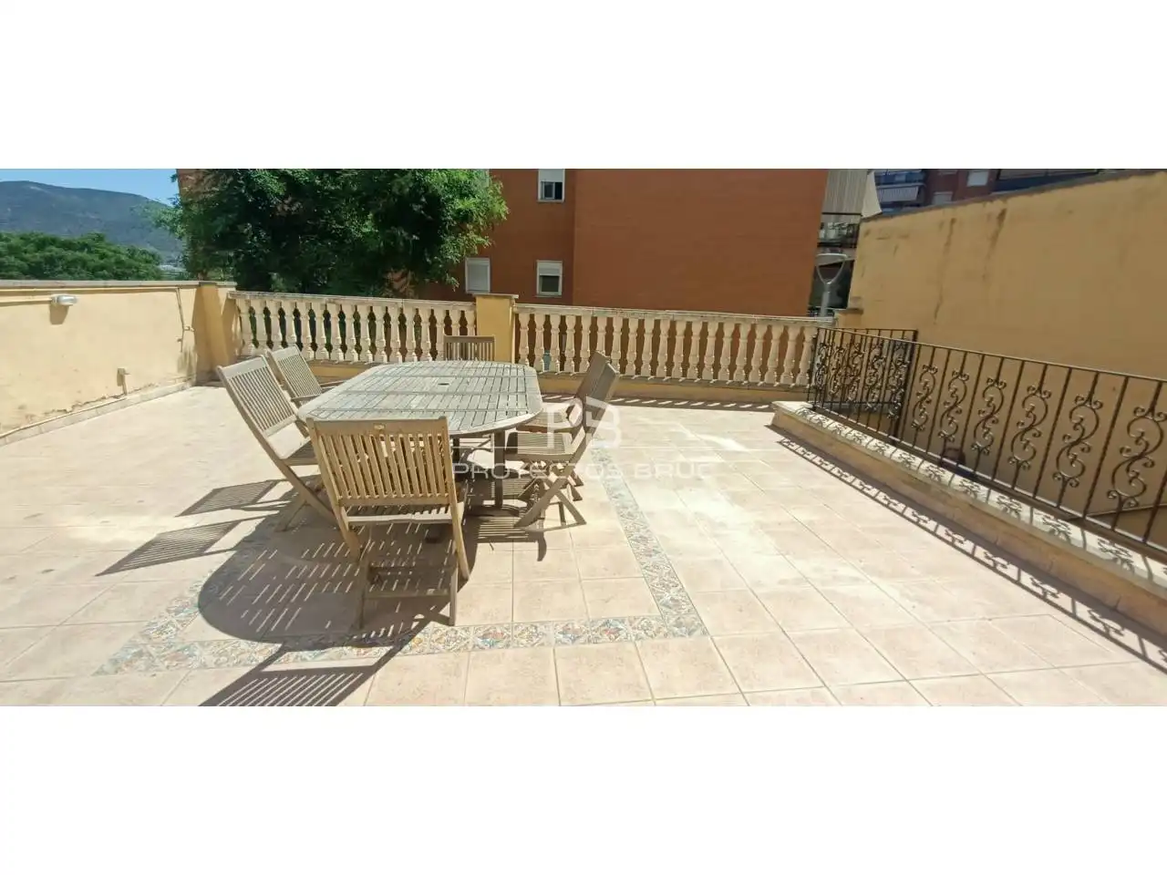 Terraza de Piso de alquiler en Esparreguera con Calefacción y Balcón
