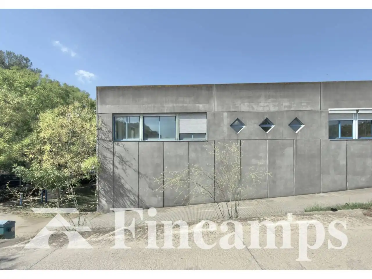 Fabrikhallen zum Verkauf in Avenida Parc Tecnològic, 7, Serraparera