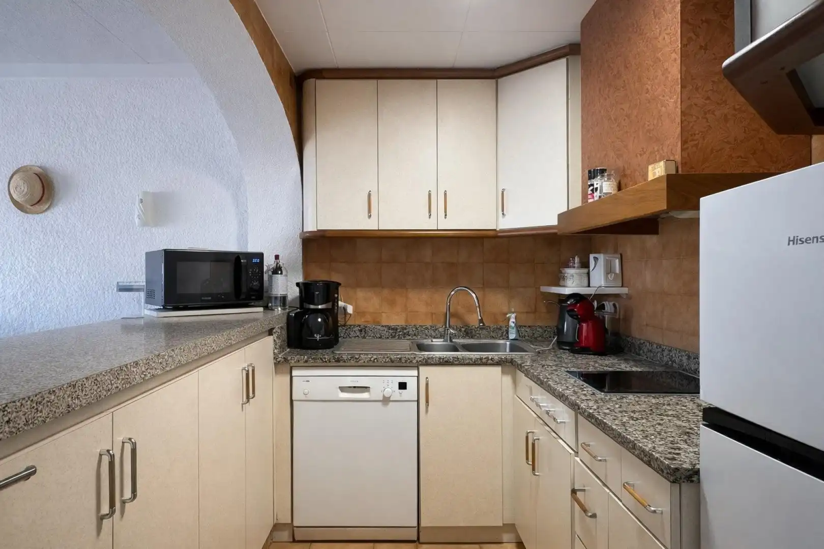 Cuina de Àtic en venda en Empuriabrava amb Aire condicionat, Calefacció i Balcó