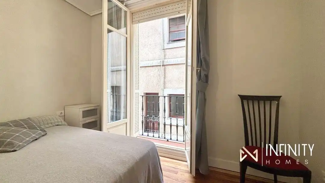 Flat with terrace to rent in Kale Barria, imagen 19