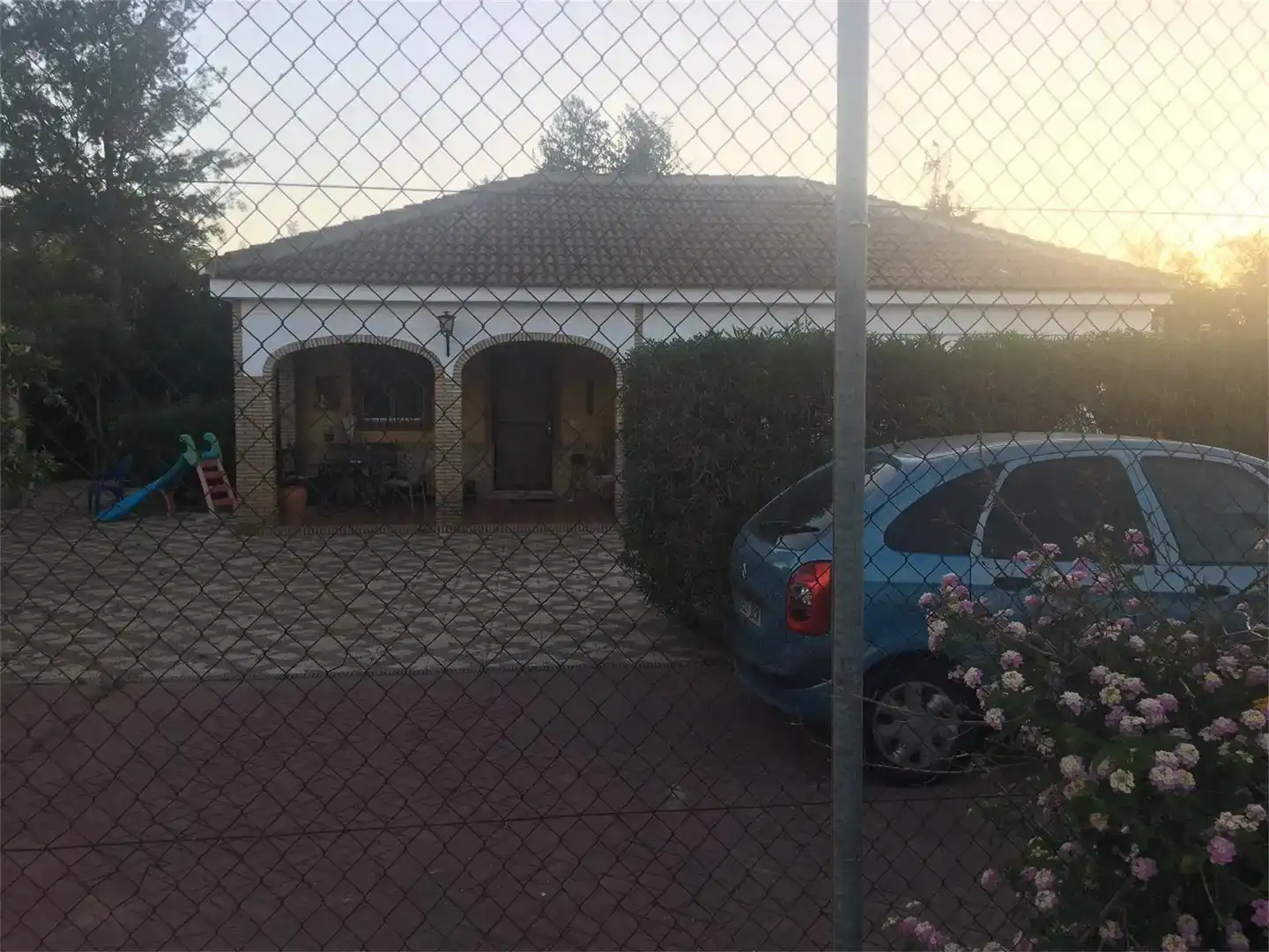 Vista exterior de Piso en venta en Carmona con Aire acondicionado, Jardín privado y Piscina