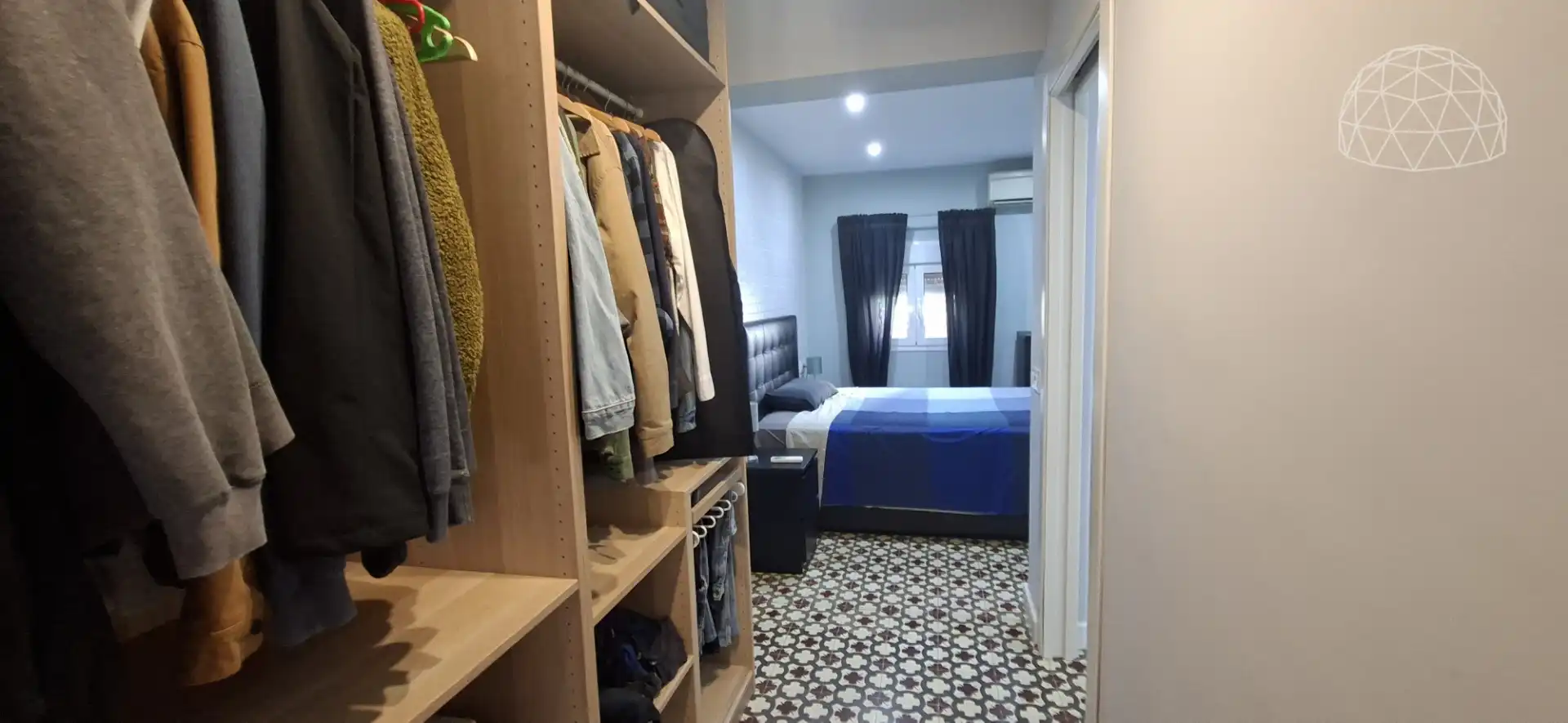 Bedroom of Flat for sale in Sevilla  with Air Conditioner