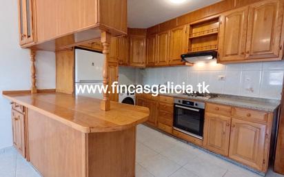 Kitchen of Flat for sale in Verín  with Balcony