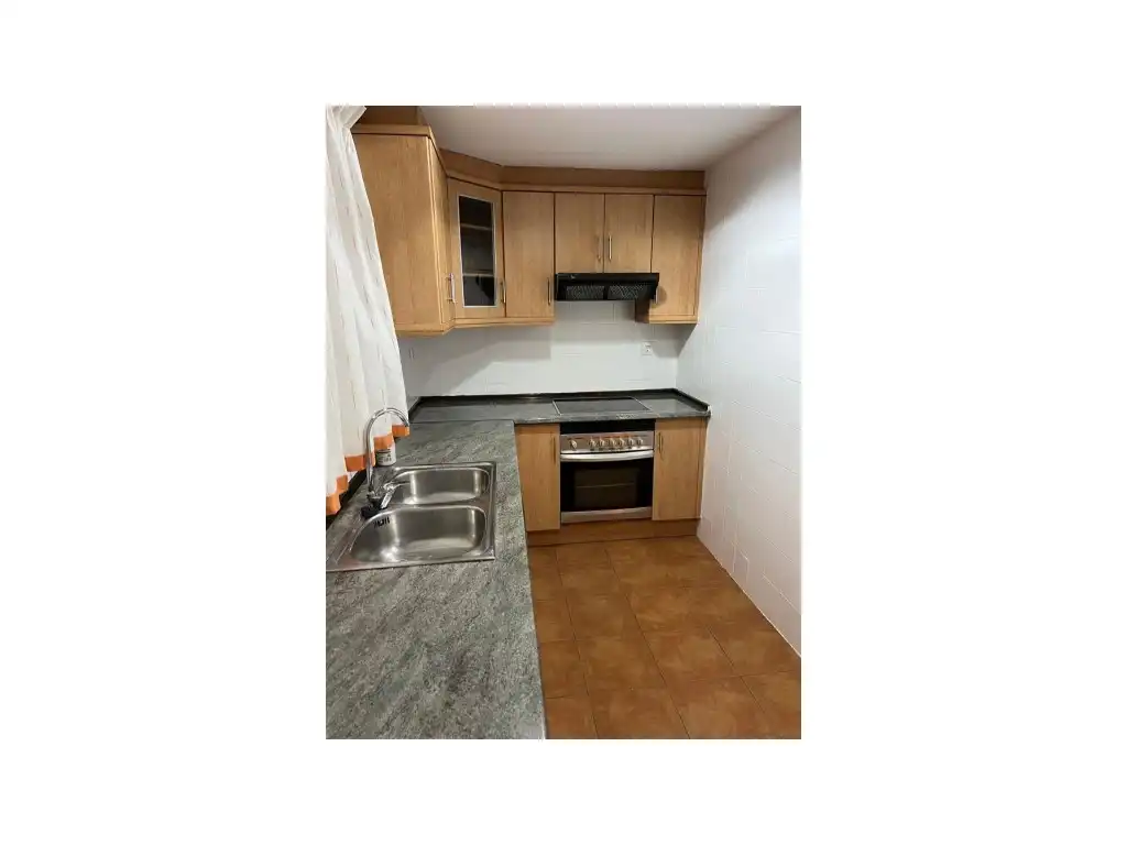 Flat for sale in Calle Parra, De La, 76, Canals