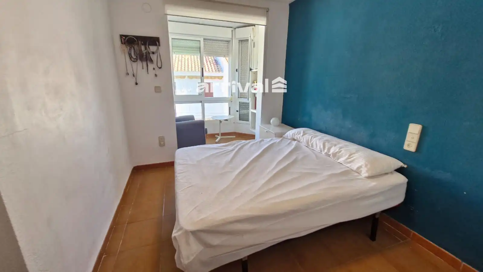 Habitación de Casa adosada de alquiler en Valencia con Terraza, Piscina y Horno