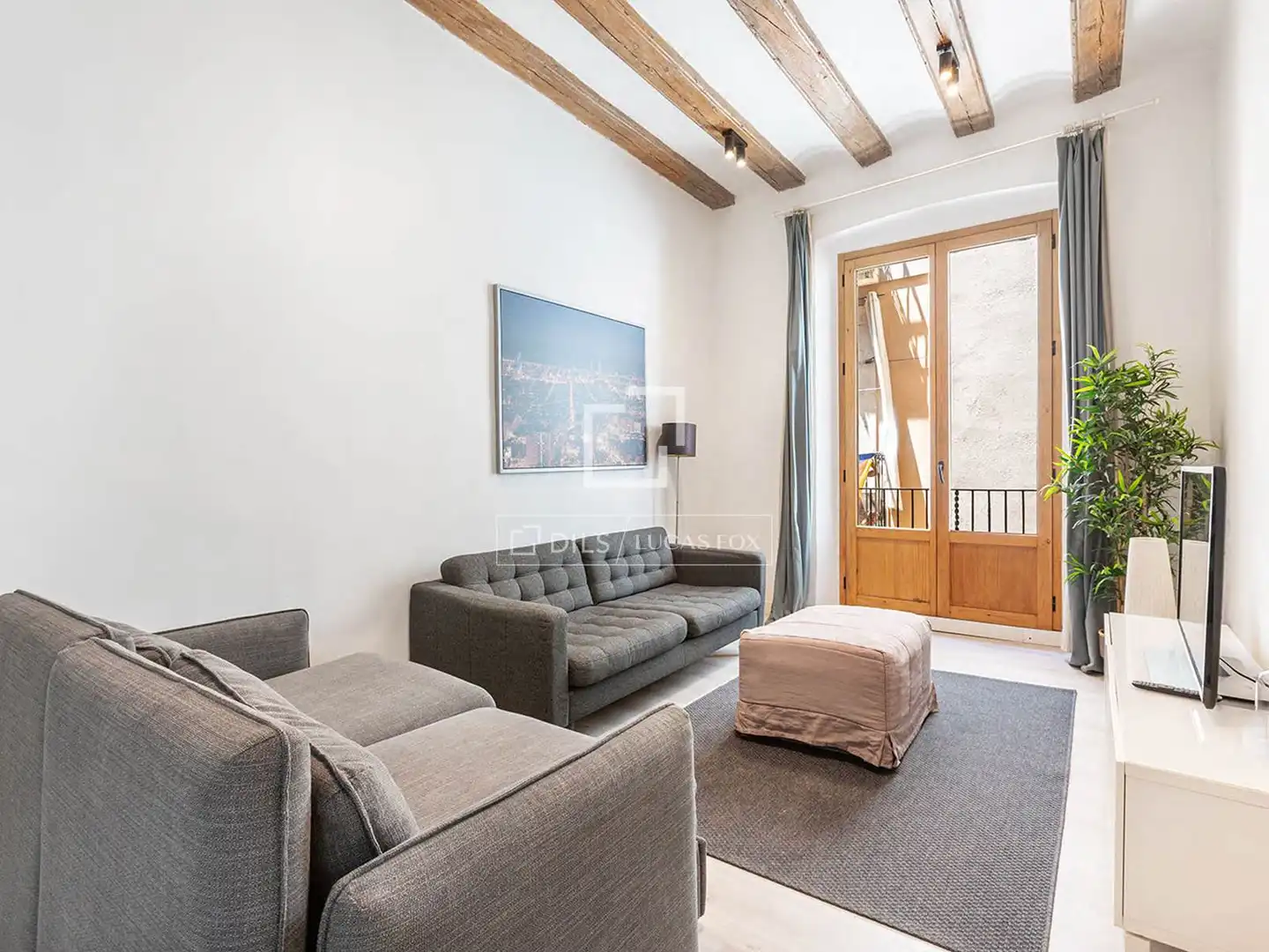 Sala de estar de Piso en venta en Barcelona con Aire acondicionado, Calefacción y Amueblado