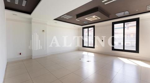 Foto 3 de Oficina de lloguer a  Madrid, La Maternitat i Sant Ramon, Barcelona