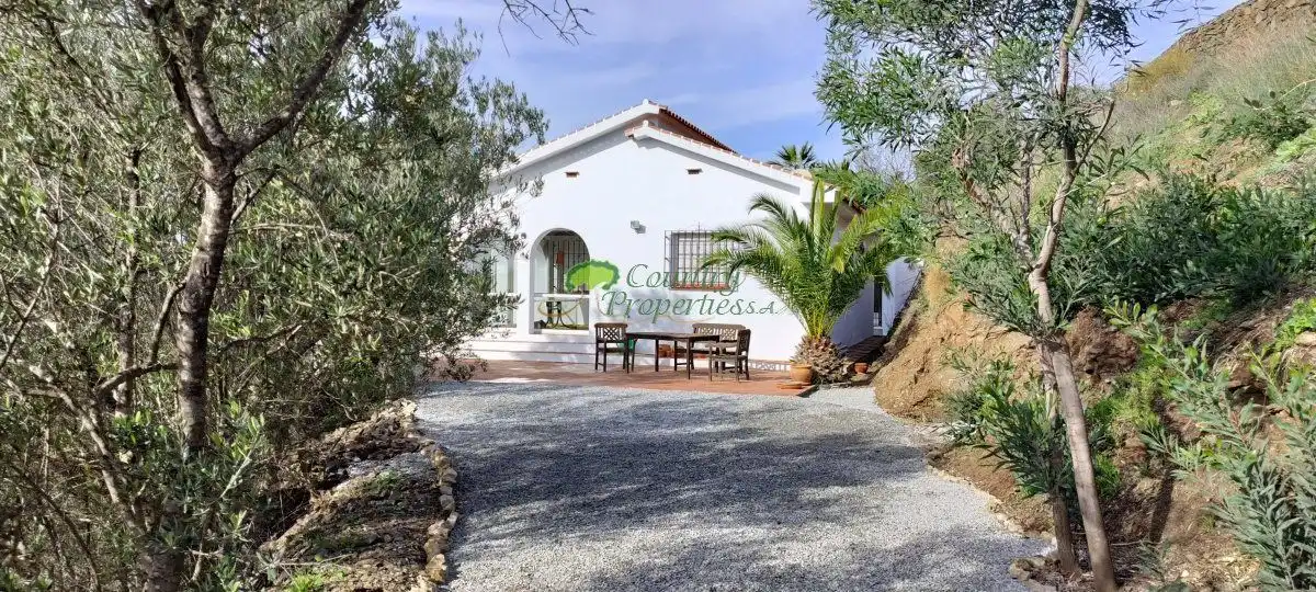 Vista exterior de Finca rústica de alquiler en Torrox con Terraza