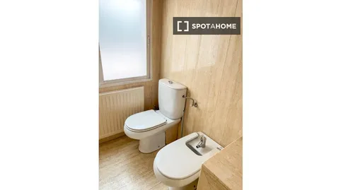 Foto 4 de Habitación en Nueva España, Madrid Capital