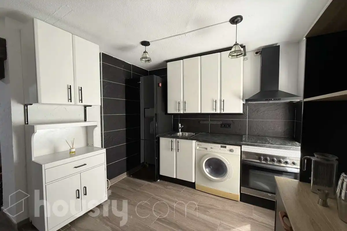 Ground floor for rent in Calle Concepción de la Oliva, Butarque