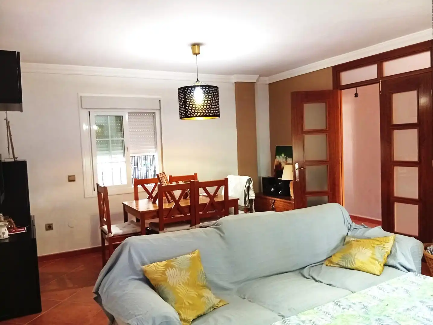 Sala de estar de Casa adosada en venta en Mijas con Aire acondicionado, Jardín privado y Terraza