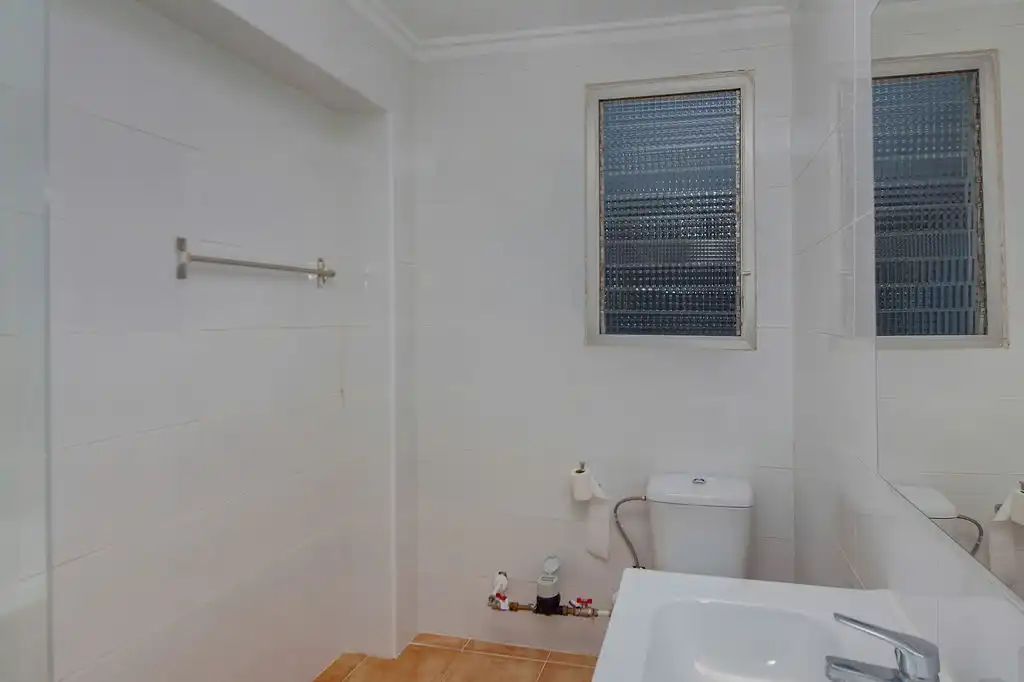 Bathroom of Flat for sale in Valencia  with Balcony