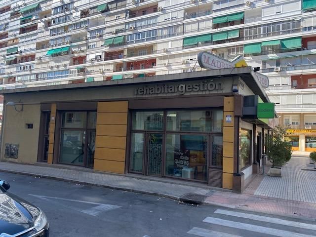 Exterior view of Office for sale in  Madrid Capital
