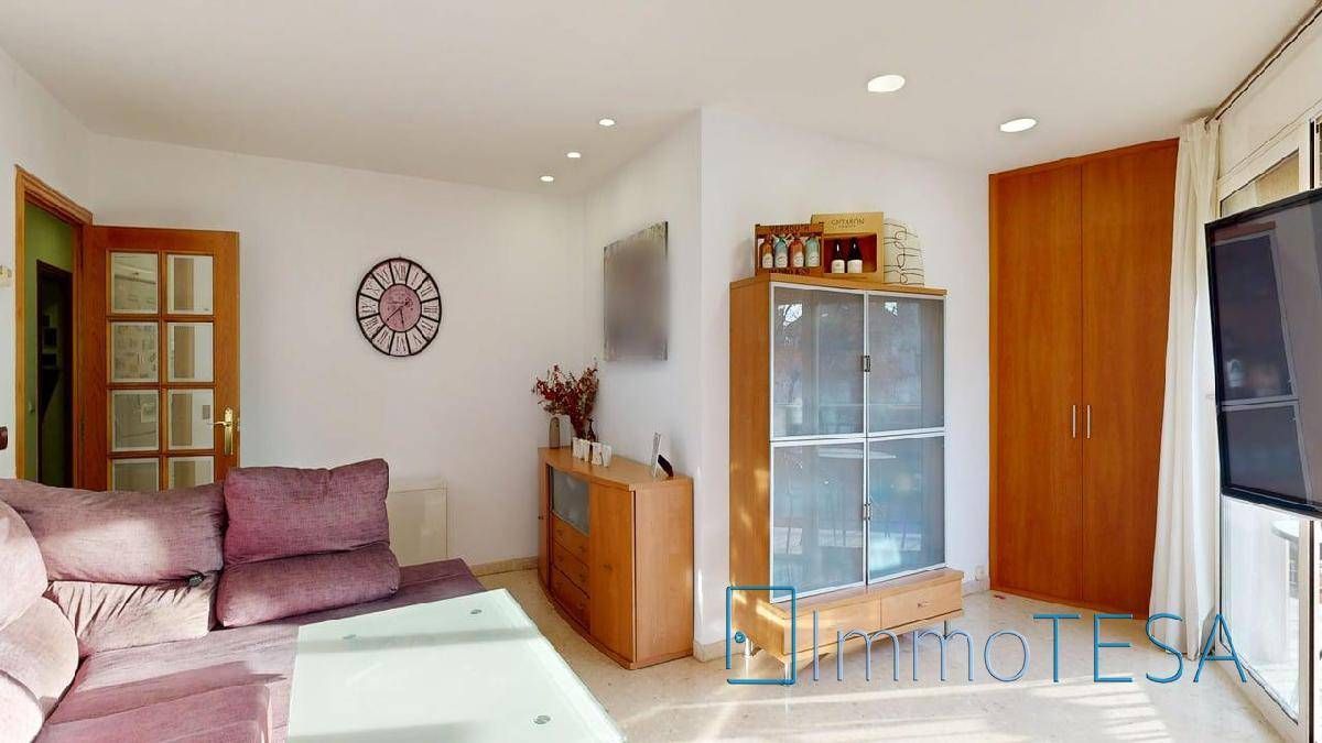 Living room of Flat for sale in Barberà del Vallès  with Balcony
