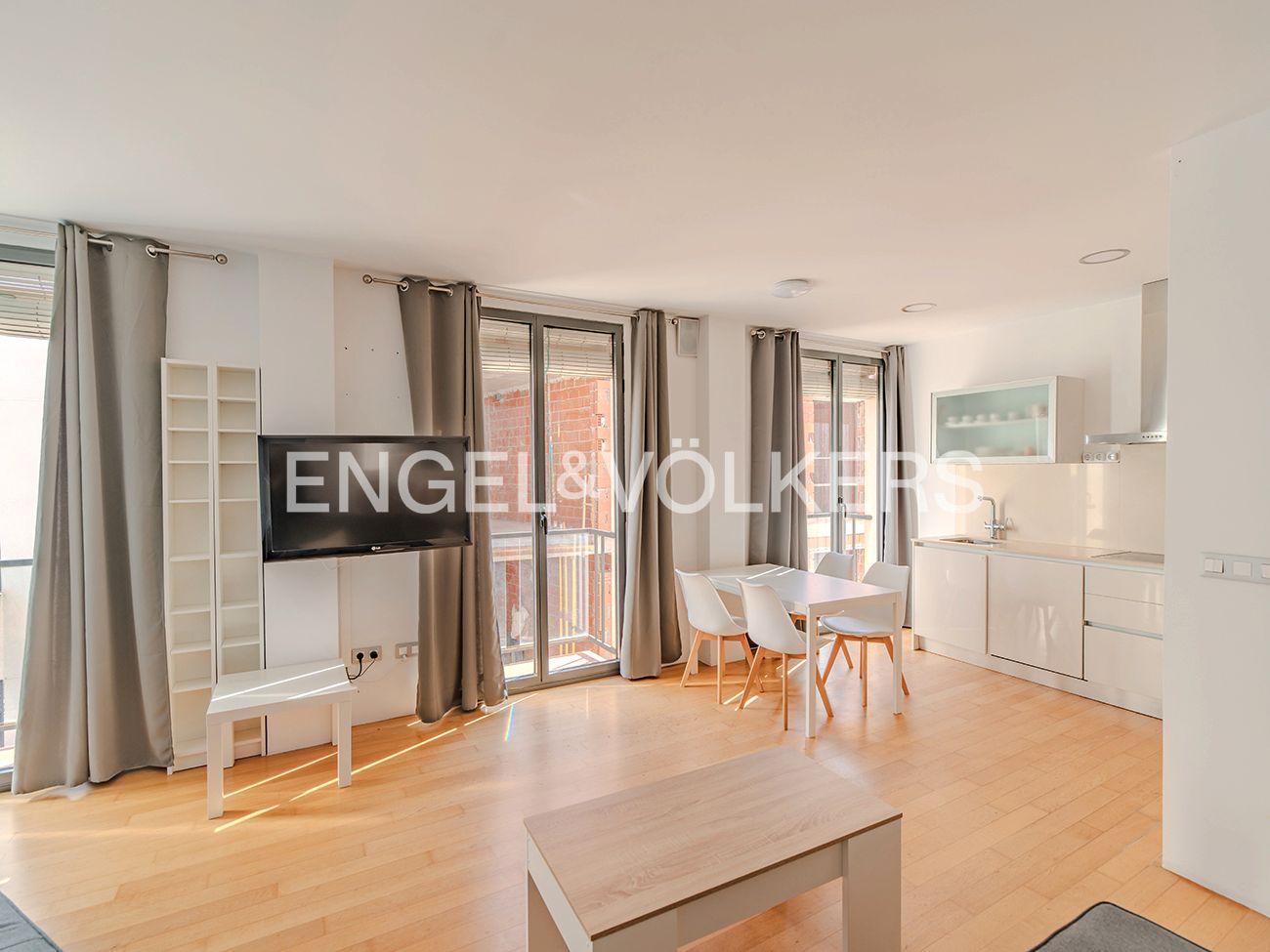 Living room of Flat for sale in Alicante / Alacant  with Air Conditioner, Heating and Balcony