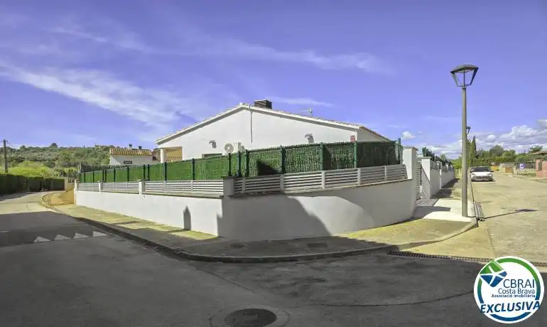 Casa amb piscina en venda a Carrer Canigó, imagen 33