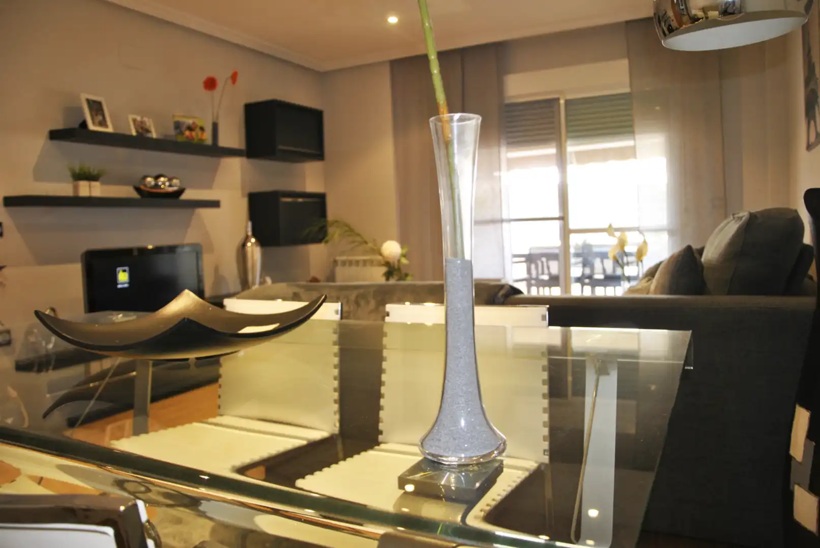 Sala de estar de Piso de alquiler en Plasencia con Aire acondicionado, Calefacción y Jardín privado